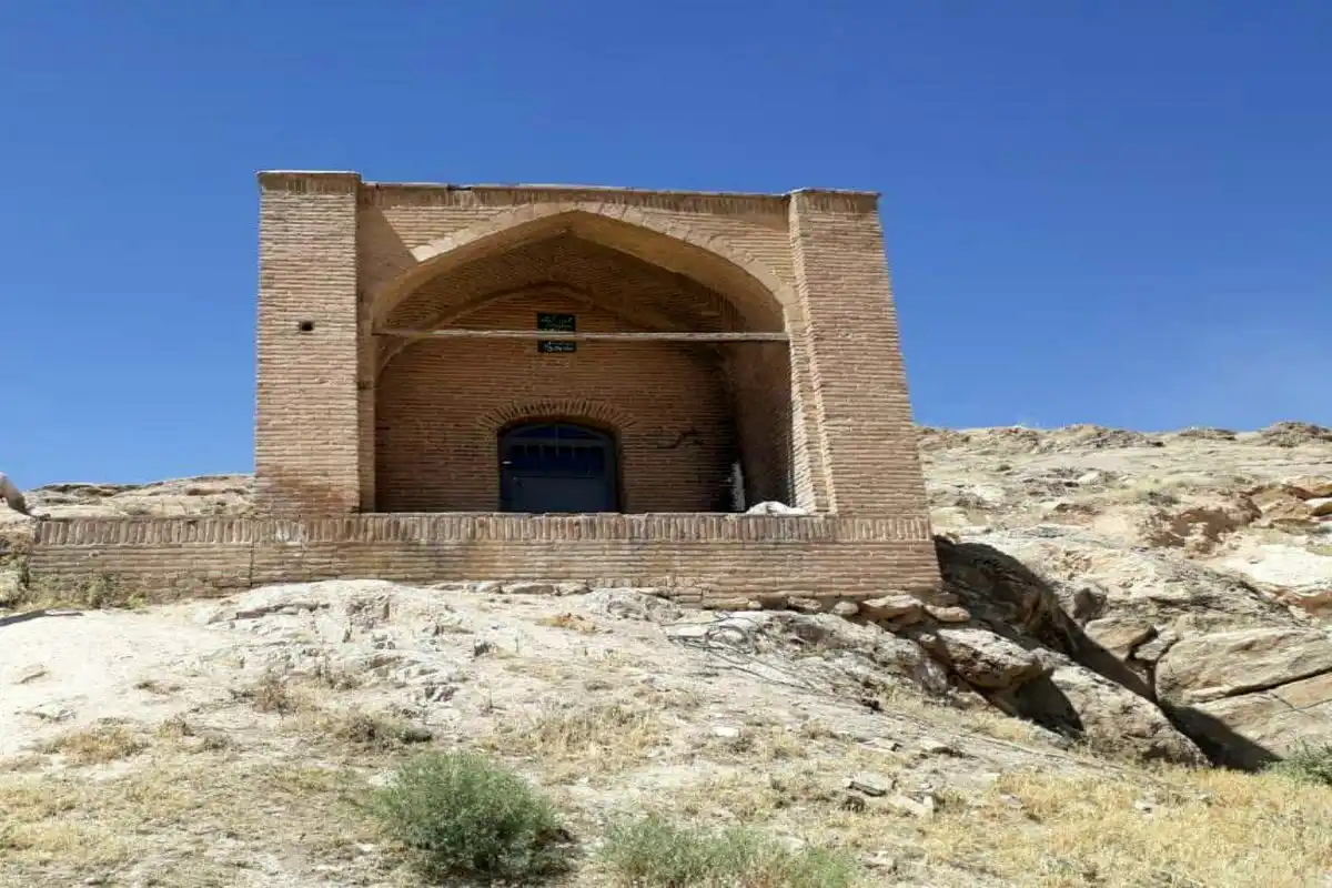 مقبره بابا پیره