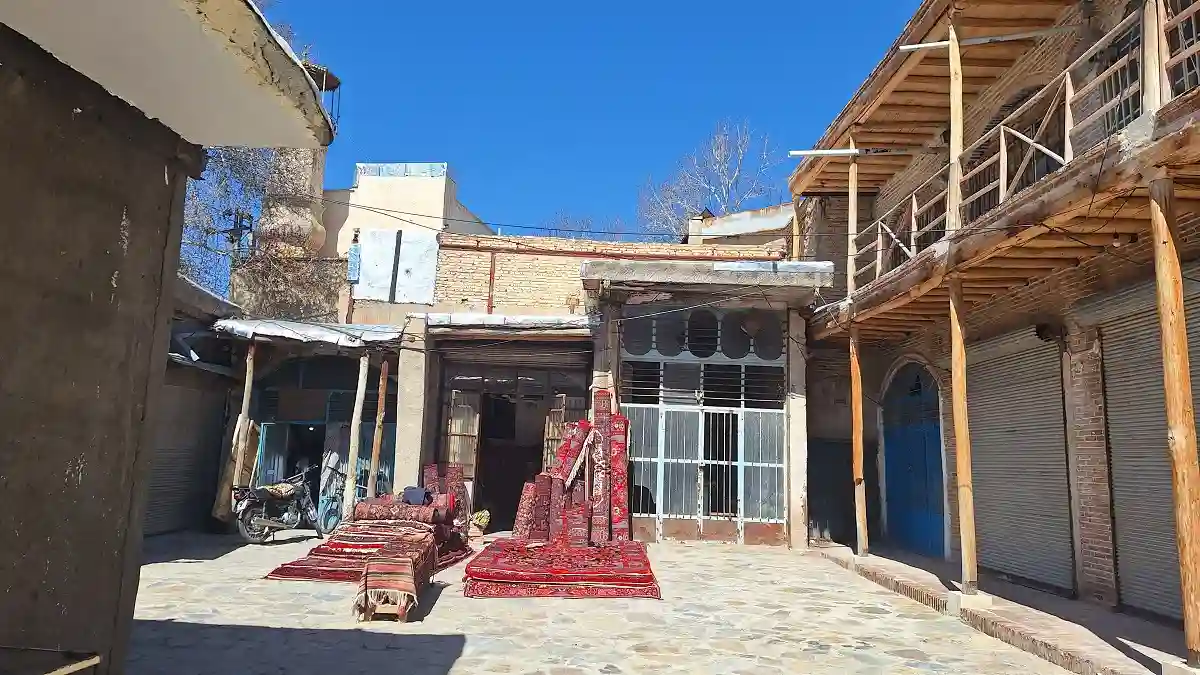 تأسیس در دوران قاجار به عنوان مرکز تجارت محلی