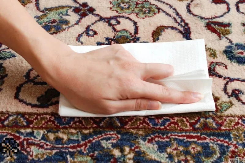 تمیز کردن لکه‌ها و آلودگی‌ها